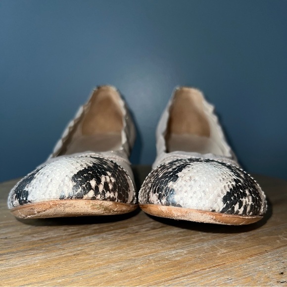 AGL Attilio Giusti Leombruni Wedge Pump - Picture 5 of 9